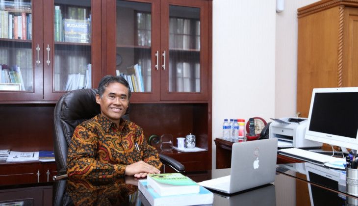 podiumnews.com-Rektor UGM Dikukuhkan sebagai Ketua Forum Rektor Indonesia 